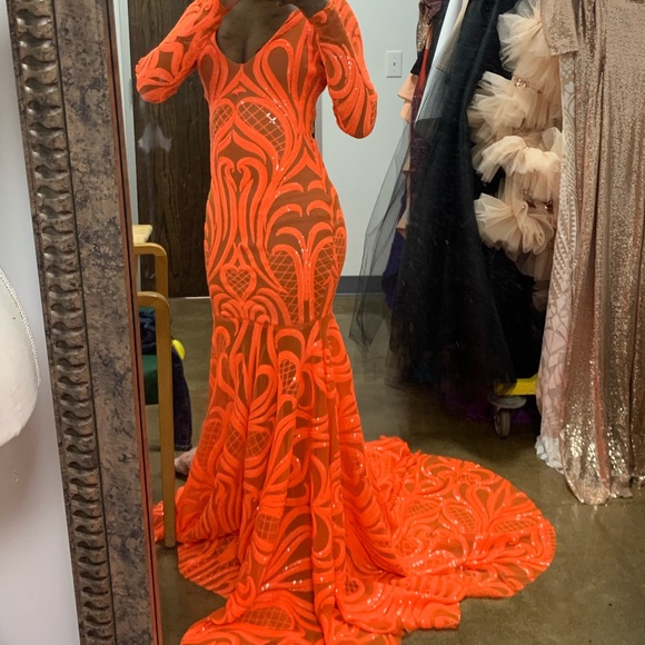 Custom Made Neon Orange Dress!🧡 Petite - Picture 4 of 5